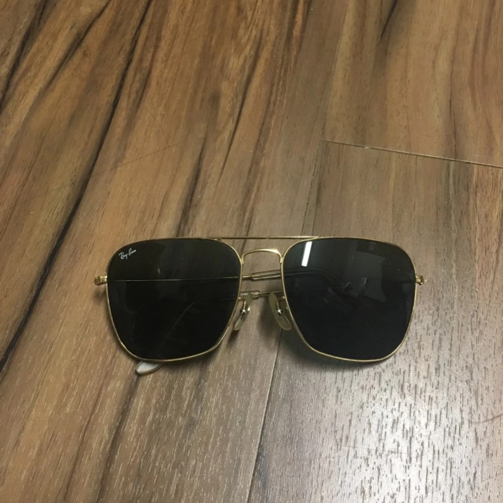 SOLD Ray bans Aviator Sunglasses Vintage